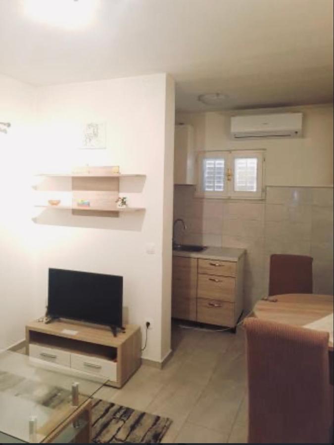 Apartmani Veronika Sukosan Sukošan Exterior foto
