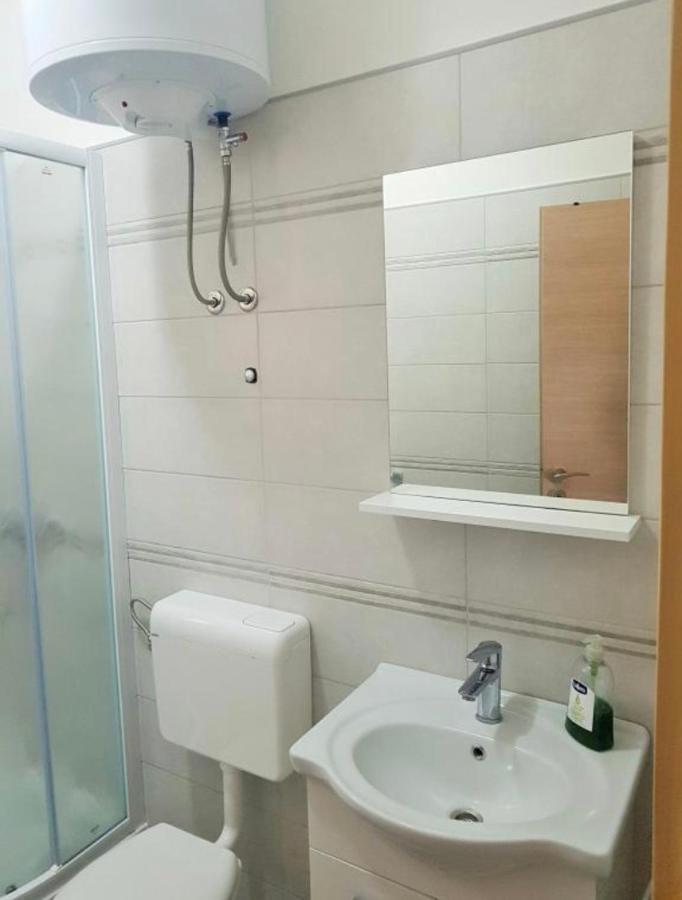 Apartmani Veronika Sukosan Sukošan Exterior foto
