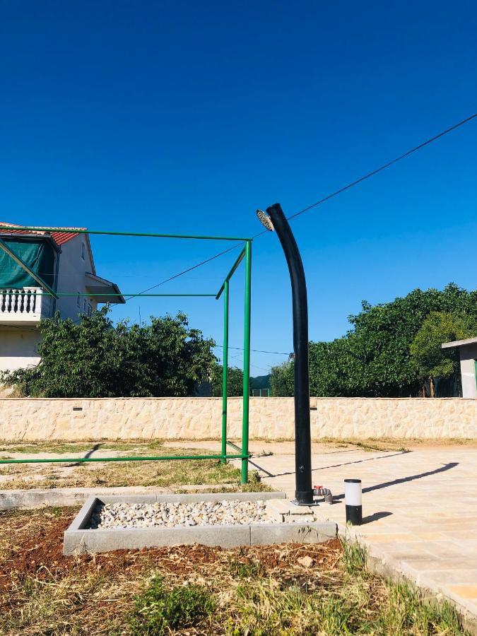 Apartmani Veronika Sukosan Sukošan Exterior foto