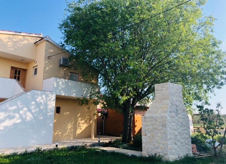Apartmani Veronika Sukosan Sukošan Exterior foto