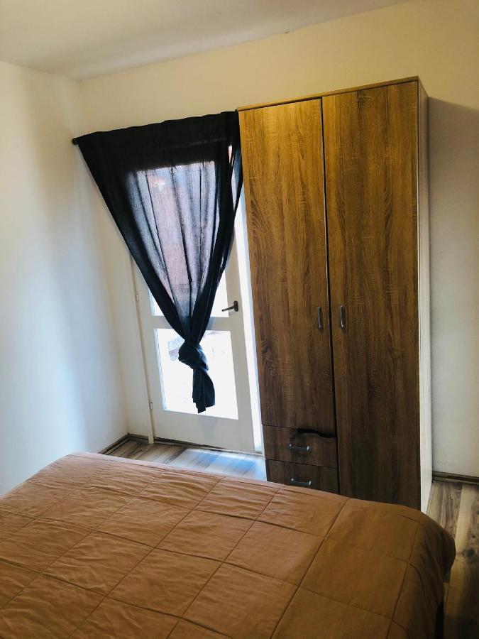 Apartmani Veronika Sukosan Sukošan Exterior foto